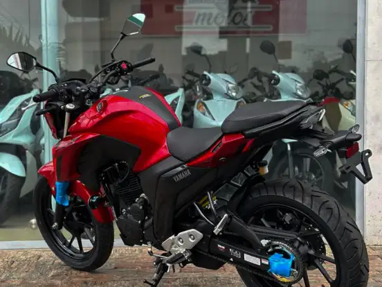 YAMAHA-FZ25 FAZER CONNECTED ABS YAMAHA-FZ25 FAZER CONNECTED ABS-2025