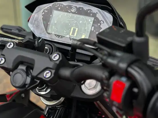 YAMAHA-FZ25 FAZER CONNECTED ABS YAMAHA-FZ25 FAZER CONNECTED ABS-2025