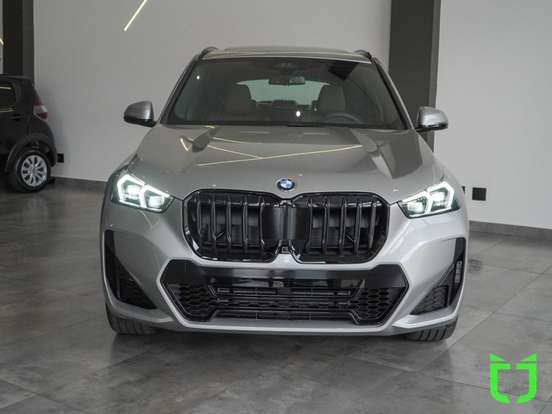 BMW-X1-2025