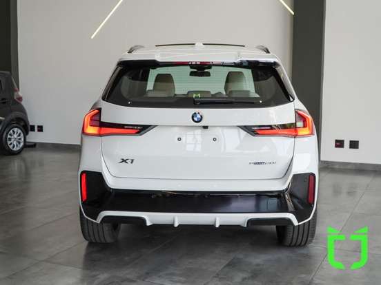 BMW-X1-2025