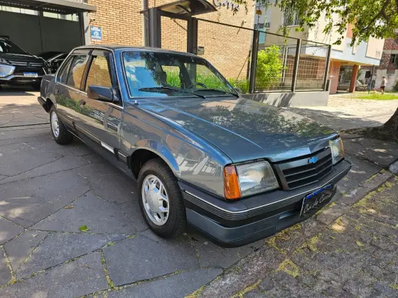 CHEVROLET MONZA 2.0 SL/E 8V GASOLINA 4P MANUAL CHEVROLET MONZA 2.0 SL/E 8V GASOLINA 4P MANUAL