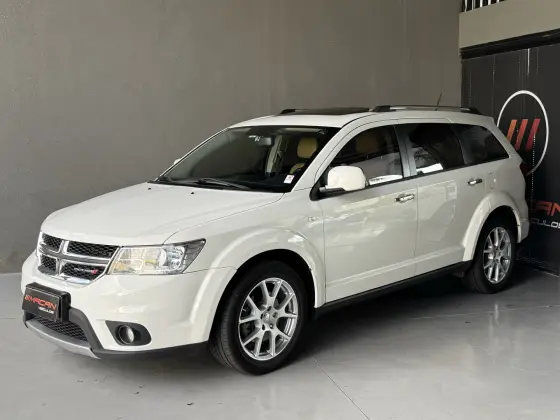 DODGE JOURNEY 3.6 RT V6 GASOLINA 4P AUTOMÁTICO