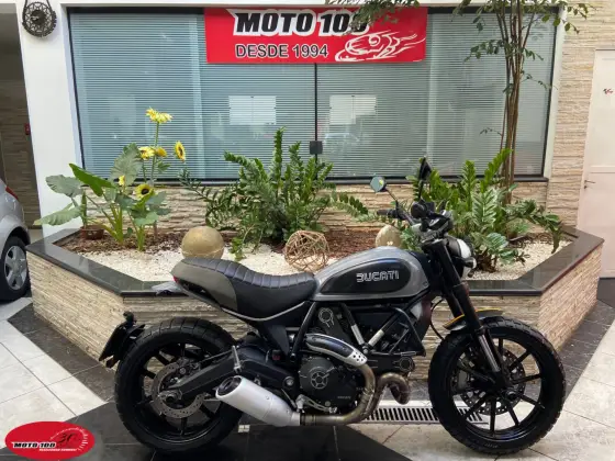 DUCATI SCRAMBLER FULL THROTTLE 