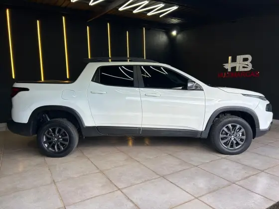 FIAT TORO 1.8 16V EVO FLEX FREEDOM OPEN EDITION AT6