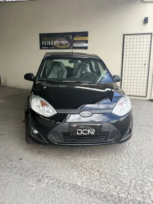 FORD FIESTA 1.6 ROCAM HATCH 8V FLEX 4P MANUAL