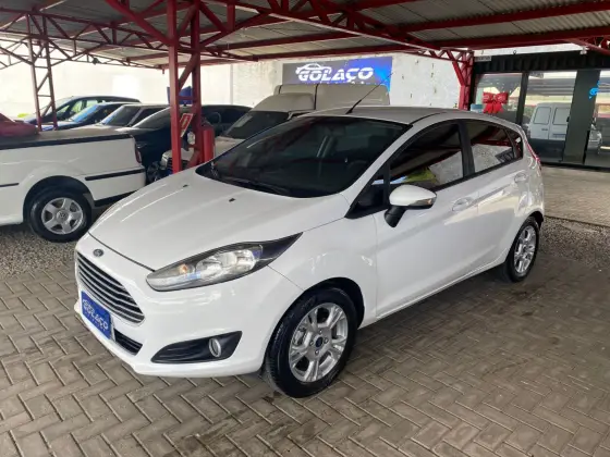 FORD FIESTA 1.6 SE HATCH 16V FLEX 4P MANUAL FORD FIESTA 1.6 SE HATCH 16V FLEX 4P MANUAL