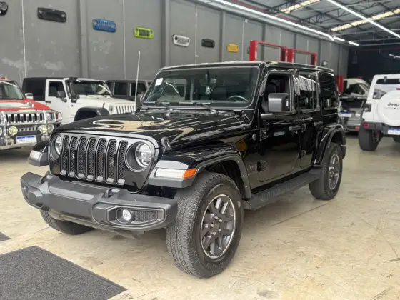 JEEP WRANGLER 2.0 TURBO GASOLINA UNLIMITED OVERLAND 4P 4X4 AT8