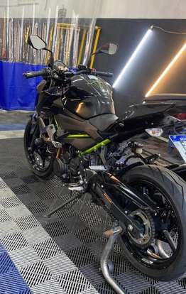 KAWASAKI-Z400-2019