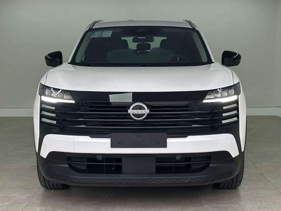 NISSAN-KICKS-2025