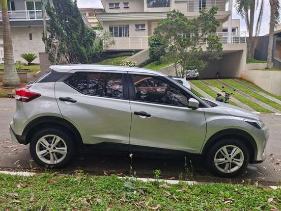NISSAN-KICKS-2022