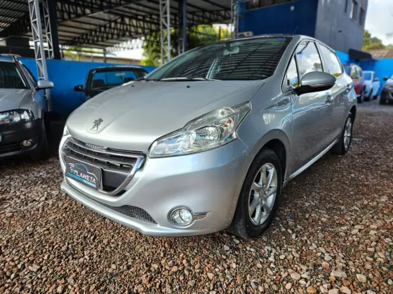 PEUGEOT 208 1.5 ALLURE 8V FLEX 4P MANUAL PEUGEOT 208 1.5 ALLURE 8V FLEX 4P MANUAL
