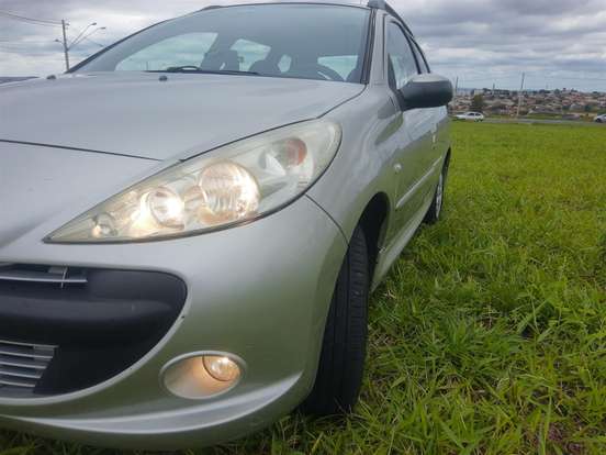 PEUGEOT-207-1.4 XR S SW 8V FLEX 4P MANUAL PEUGEOT-207-2010