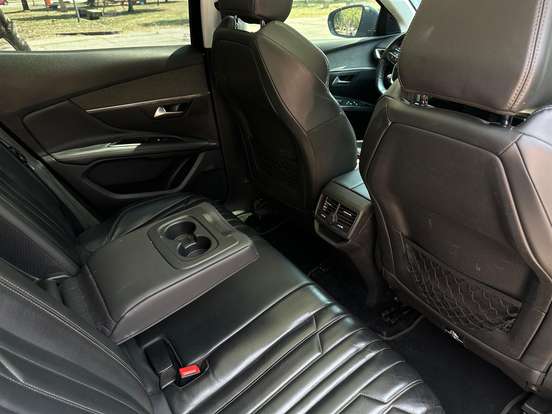 PEUGEOT-3008-1.6 GRIFFE PACK THP 16V GASOLINA 4P AUTOMÁTICO PEUGEOT-3008-2018