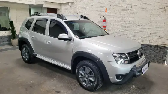 RENAULT DUSTER 2.0 DYNAMIQUE 4X2 16V FLEX 4P AUTOMÁTICO