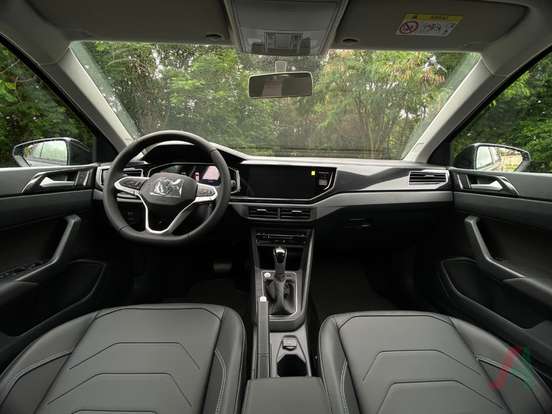 VOLKSWAGEN-VIRTUS-1.0 200 TSI COMFORTLINE AUTOMÁTICO VOLKSWAGEN-VIRTUS-2024