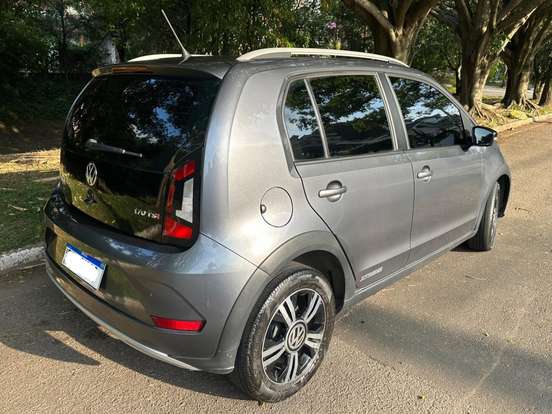 VOLKSWAGEN-UP-1.0 170 TSI TOTAL FLEX XTREME 4P MANUAL VOLKSWAGEN-UP-2021