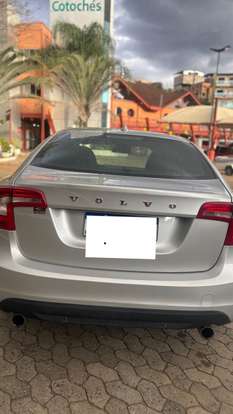 VOLVO-S60-2011