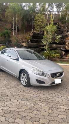 VOLVO-S60-2011