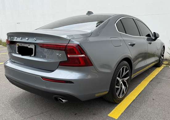 VOLVO-S60-2019