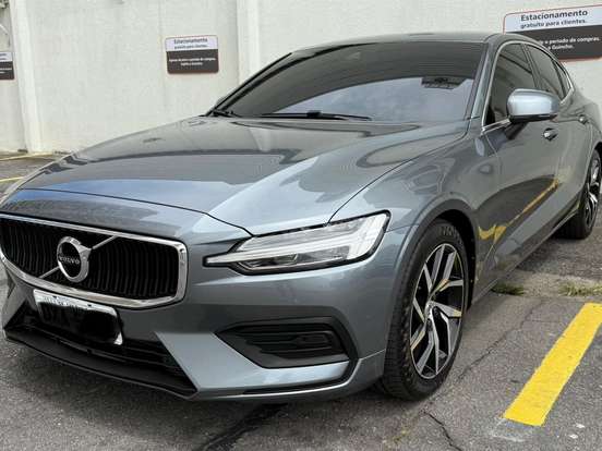 VOLVO-S60-2.0 T4 MOMENTUM GASOLINA 4P AUTOMÁTICO VOLVO-S60-2019