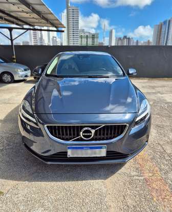 VOLVO-V40-2.0 T4 MOMENTUM GASOLINA 4P AUTOMÁTICO VOLVO-V40-2018