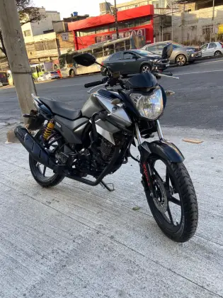 YAMAHA YS 150 FAZER SED YAMAHA YS 150 FAZER SED