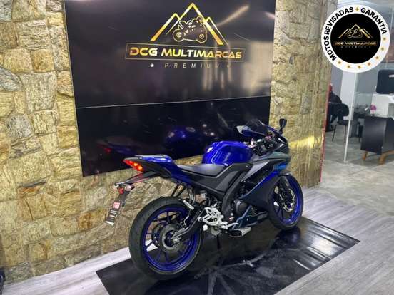 YAMAHA-YZF R15 YAMAHA-YZF R15-2025