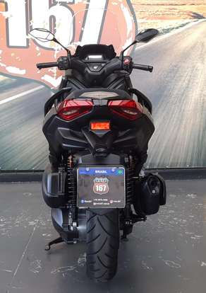 YAMAHA-XMAX 250 CONNECTED ABS-2025