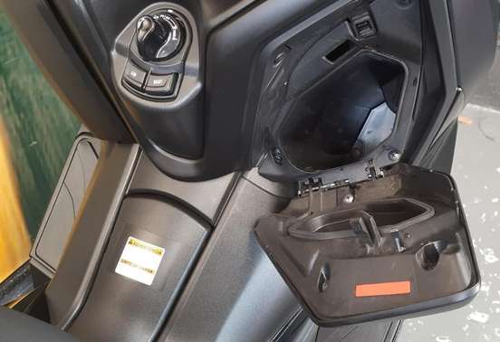 YAMAHA-XMAX 250 CONNECTED ABS-2025