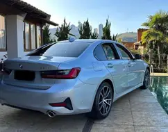 BMW 320i 2.0 16V TURBO GASOLINA SPORT AUTOMÁTICO BMW 320i 2.0 16V TURBO GASOLINA SPORT AUTOMÁTICO