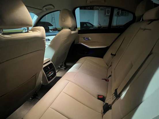 BMW-320i-2.0 16V TURBO GASOLINA SPORT AUTOMÁTICO BMW-320i-2019