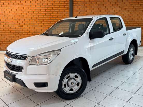 CHEVROLET-S10-2.4 LS 4X2 CD 8V FLEX 4P MANUAL CHEVROLET-S10-2014