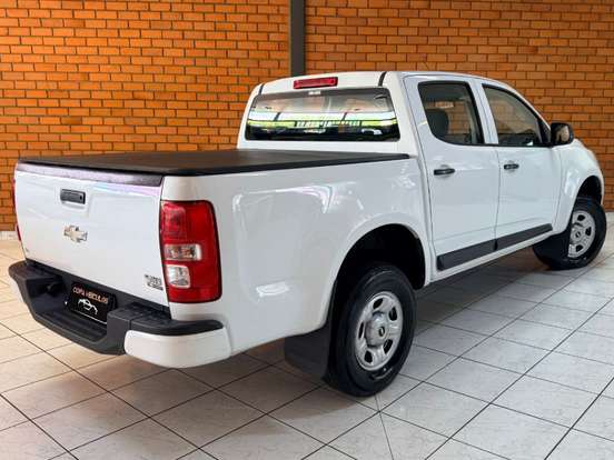 CHEVROLET-S10-2.4 LS 4X2 CD 8V FLEX 4P MANUAL CHEVROLET-S10-2014