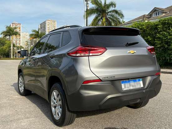 CHEVROLET-TRACKER-2021