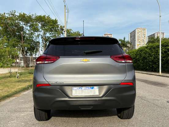 CHEVROLET-TRACKER-2021