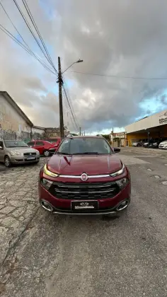FIAT TORO 2.0 16V TURBO DIESEL VOLCANO 4WD AT9 FIAT TORO 2.0 16V TURBO DIESEL VOLCANO 4WD AT9