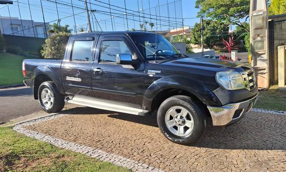 FORD RANGER 2.3 LIMITED 4X2 CD 16V GASOLINA 4P MANUAL