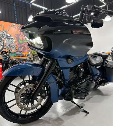 HARLEY-DAVIDSON-CVO ROAD GLIDE-2019
