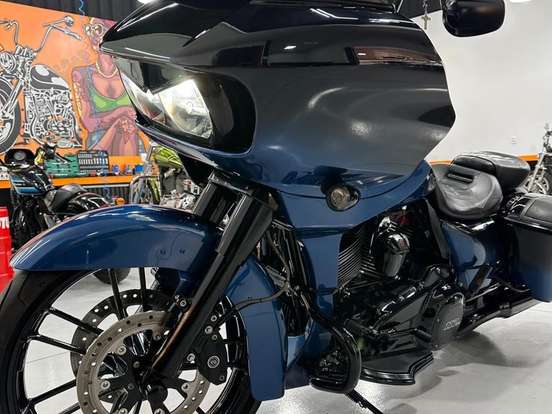 HARLEY-DAVIDSON-CVO ROAD GLIDE HARLEY-DAVIDSON-CVO ROAD GLIDE-2019