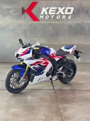 HONDA CBR 1000RR-R FIREBLADE SP HONDA CBR 1000RR-R FIREBLADE SP