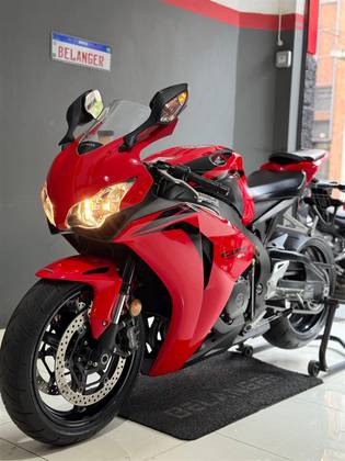 HONDA CBR 1000RR FIREBLADE 