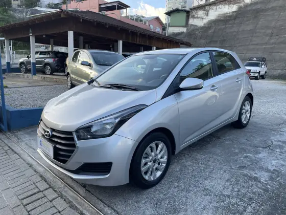HYUNDAI HB20 1.6 COMFORT STYLE 16V FLEX 4P AUTOMÁTICO