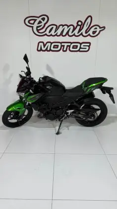 KAWASAKI Z400 