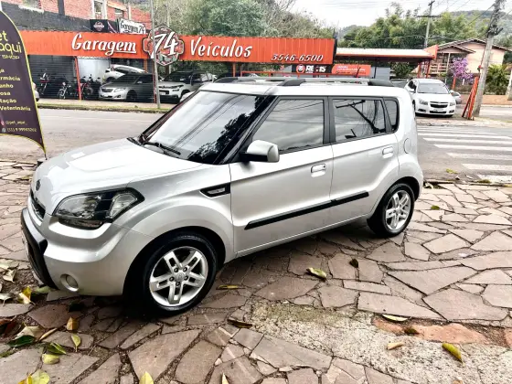 KIA SOUL 1.6 EX 16V GASOLINA 4P AUTOMÁTICO