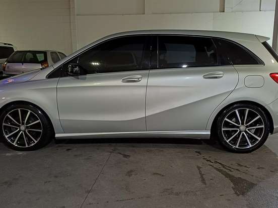 MERCEDES-BENZ-B 200-1.6 SPORT TURBO GASOLINA 4P AUTOMÁTICO MERCEDES-BENZ-B 200-2012
