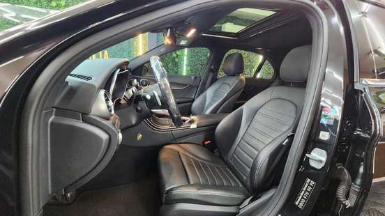 MERCEDES-BENZ-C 300-2019