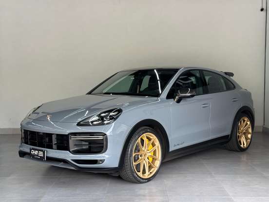 PORSCHE-CAYENNE-2022