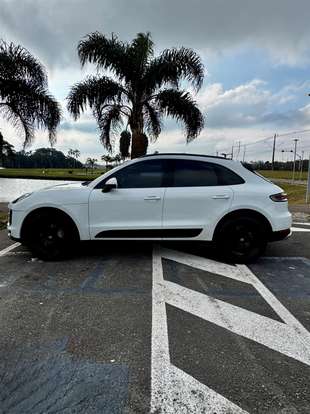 PORSCHE-MACAN-2019