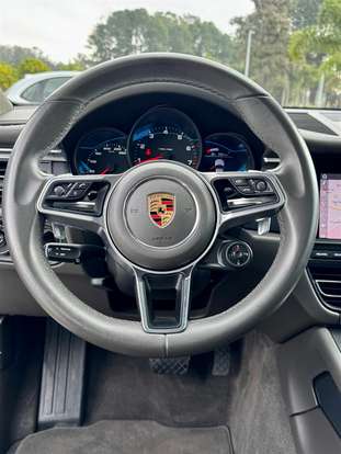 PORSCHE-MACAN-2019