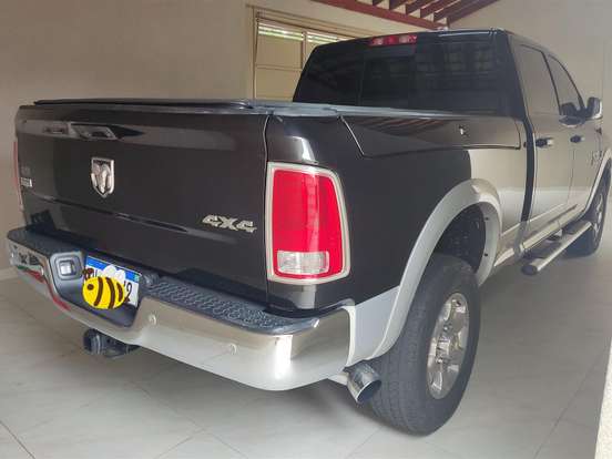 RAM-2500-6.7 LARAMIE 4X4 CD I6 TURBO DIESEL 4P AUTOMÁTICO RAM-2500-2016